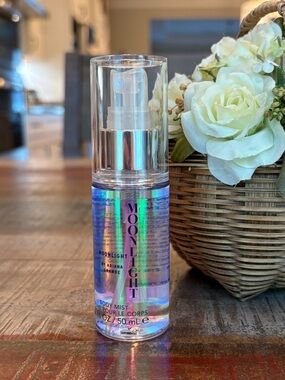 NEW Ariana Grande MOONLIGHT Body Mist!